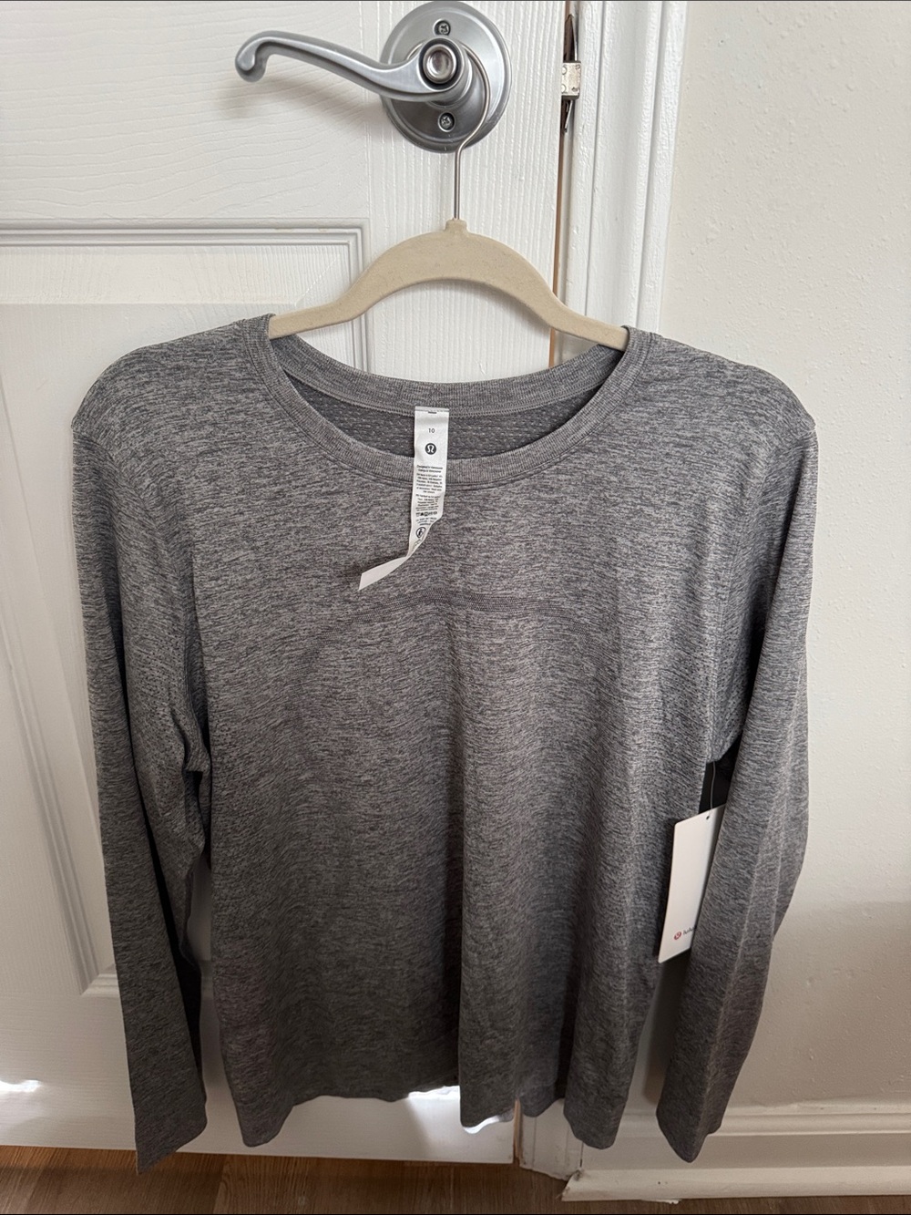 Lululemon Swiftly Relaxed Long Sleeve